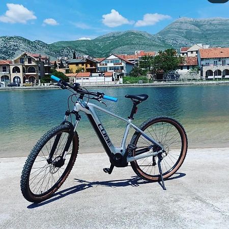 Apartman Park Trebinje Exteriör bild