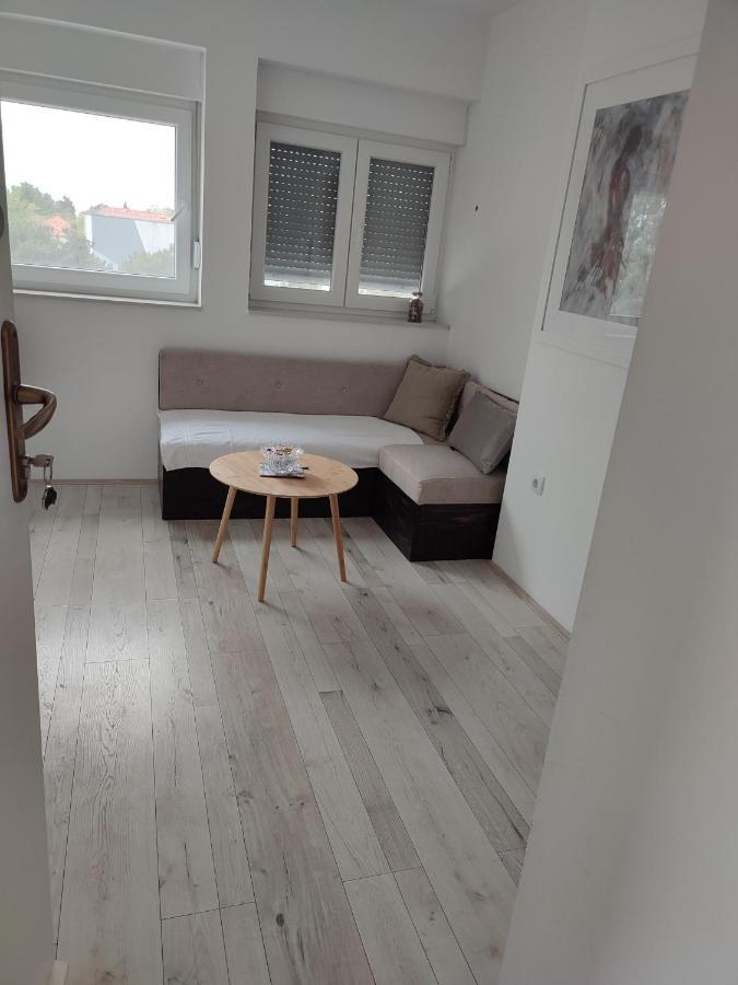 Apartman Park Trebinje Exteriör bild