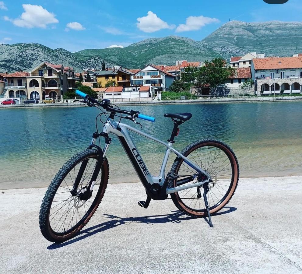 Apartman Park Trebinje Exteriör bild